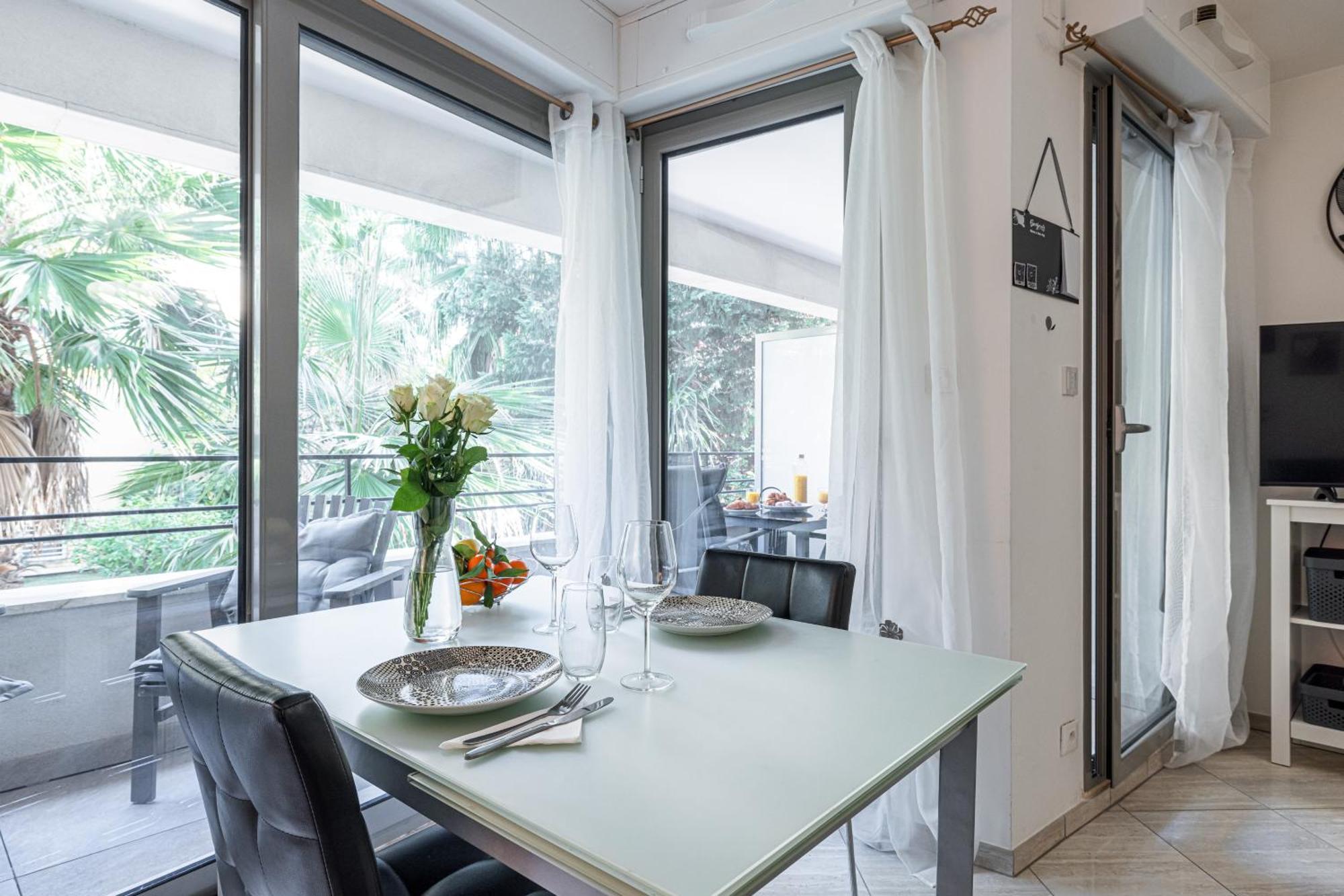מנטון Studio Centre Terrasse Climatisation 50M Plage מראה חיצוני תמונה